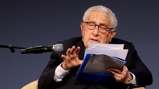 Mantan Menteri Luar Negeri AS Henry Kissinger Meninggal Dunia pada Usia 100 Tahun