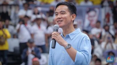 Gibran Meminta Maaf atas Aksinya Saat Debat Capres yang Disorot KPU