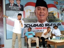 Ini adalah pengalaman pertama Tim Iwan Bule bersentuhan langsung dengan masyarakat di Jabar, dari PKL hingga pelaku UMKM, untuk menyerap aspirasi