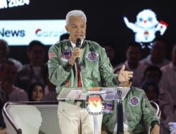 Ganjar Bicara Tentang Redefinisi Politik Bebas Aktif-Dubes Siber dan Menutup Debat