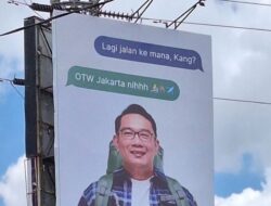 Ridwan Kamil Viral di Bilboard Jakarta, Ingin Beُrusaha?