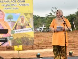 Acil Odah Mengirim Pesan Penuh Semangat kepada Perempuan Banjar di Momen Penanaman Pohon demi Harmoni Hijau