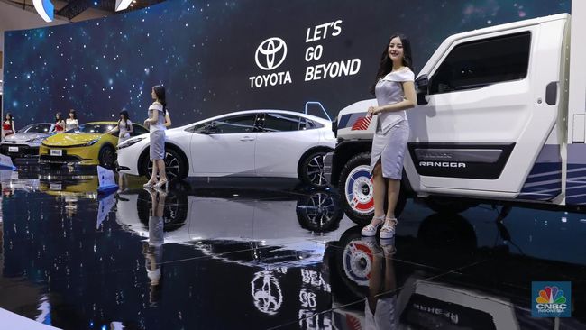 Apakah Toyota Fortuner Bisa Menjadi Mobil Terlaris dengan Mejeng di GIIAS?