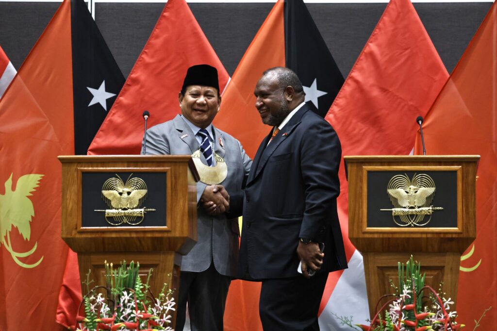 Prabowo Subianto and Papua New Guinea PM Discuss Bilateral Partnership while Sitting Together