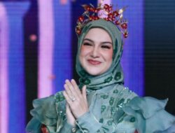 8 Tren Hijab Teratas 2025: Gaya ‘Hits’ dan Fashion Terkini
