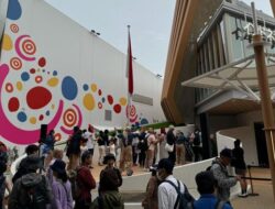 Paviliun Indonesia Petjah! Penampilan Poco-poco Warga Asing di Expo Osaka