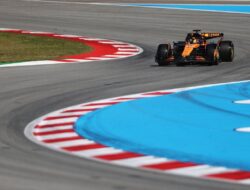 Piastri Bantu McLaren Dominasi Latihan
