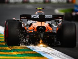 Taktik FIA Cegah Dominasi Mercedes: F1 2014 Terulang?