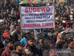 Alasan Bupati Pati Sudewo Tolak Mundur: Analisis Demo dan Pilihan Strategis